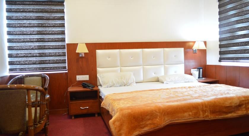 Galleu Hill Resort Шимла Екстериор снимка